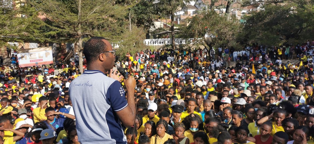 Imagem de capa - Em Madagascar, projeto Help realiza evento em combate ao suicídio