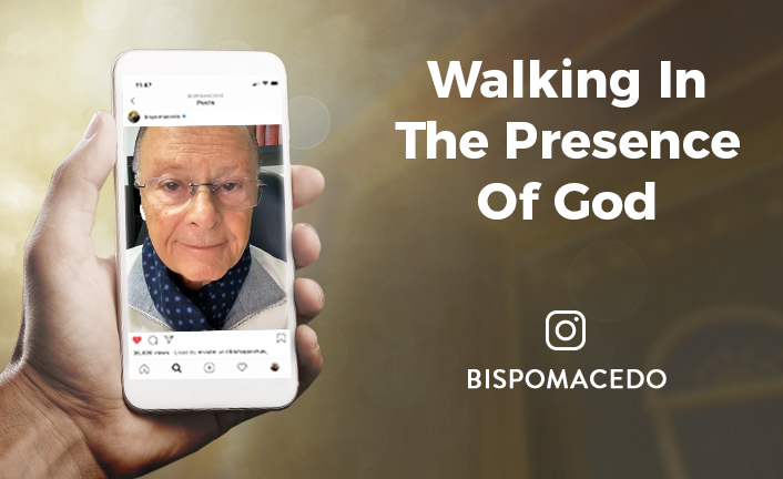 Imagem de capa - Walking In The Presence Of God