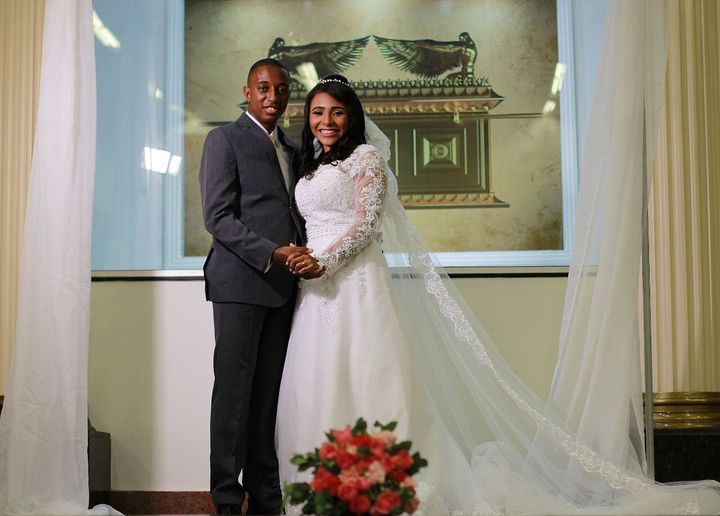 Imagem de capa - Casei na Universal: Pastor Ricardo e sua noiva Mariana