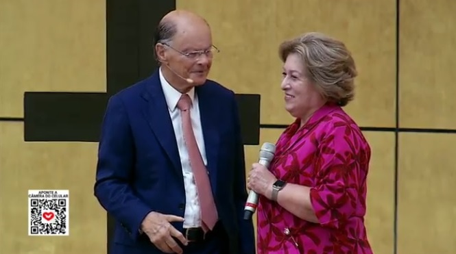 Imagem de capa - Quais são as duas coisas que você precisa para ser feliz?