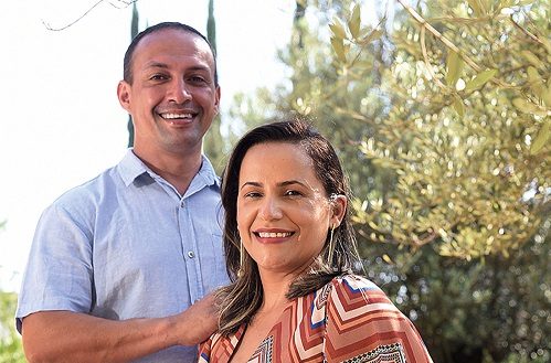 postUm relacionamento de idas e vindasna categoriaFolha Universal