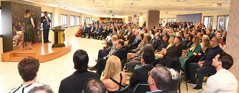 Imagem de capa - Um Domingo de Ramos diferente e especial no Templo de Salomão
