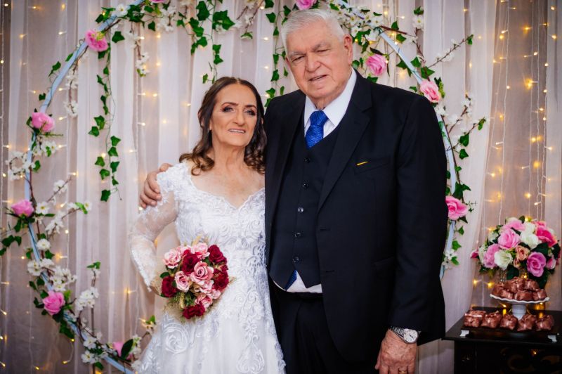 Imagem de capa - Casei na Universal: Pastor Luiz e sua noiva Antonia