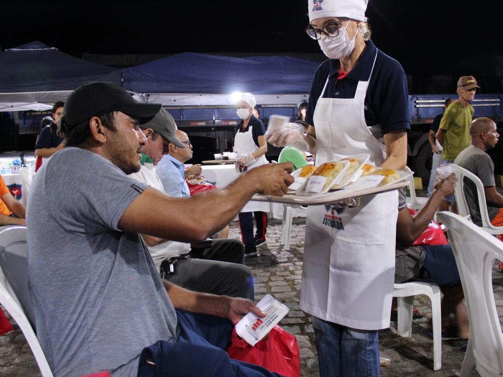 postPrograma social Guardiões da Estrada leva auxílio a caminhoneiros de São Paulo e Bahiana categoriaAção Social