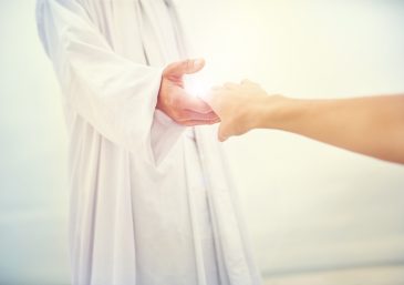 Batismo nas águas, com o Espírito Santo e no fogo: qual a diferença?
