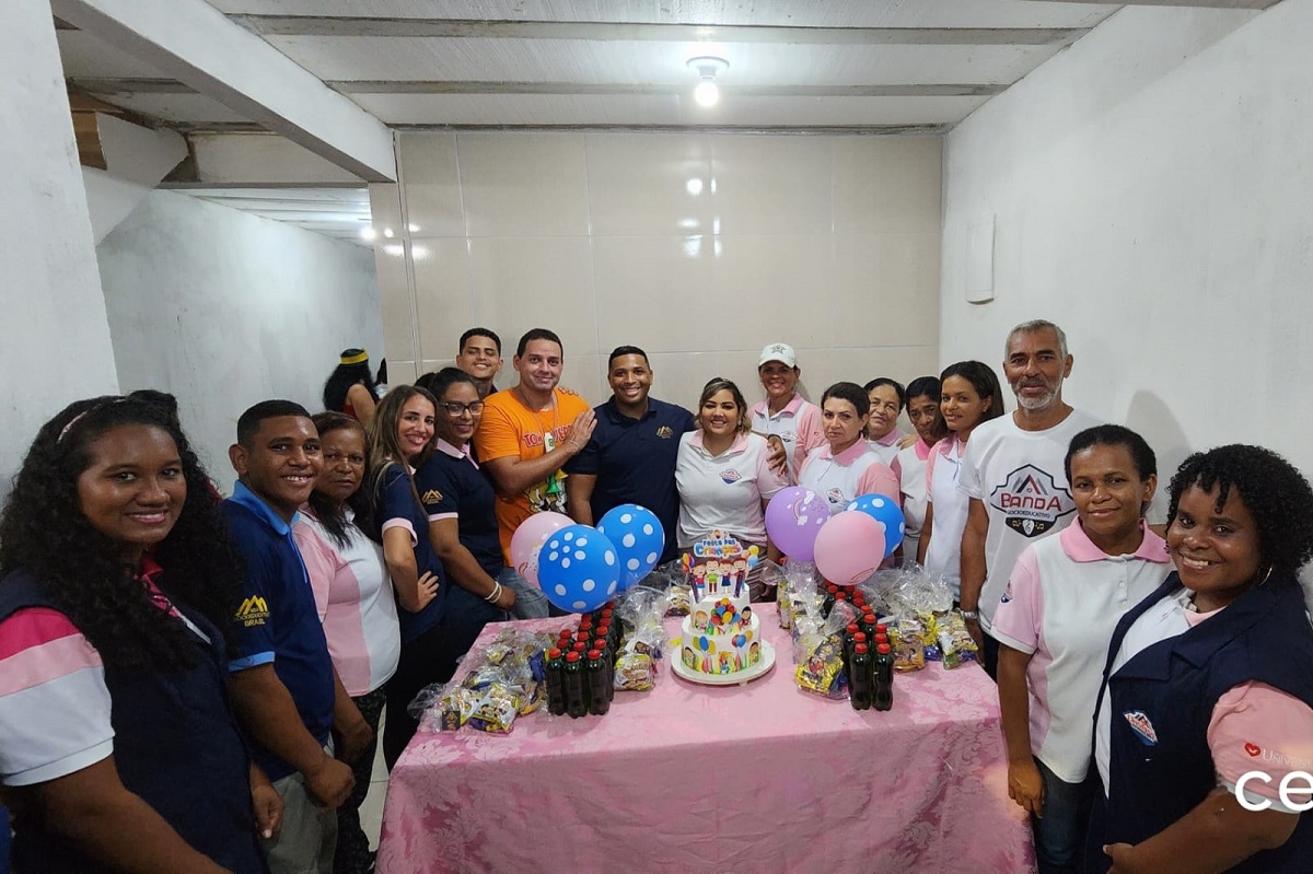 Comunidade do Recife vive tarde de diversão e solidariedade