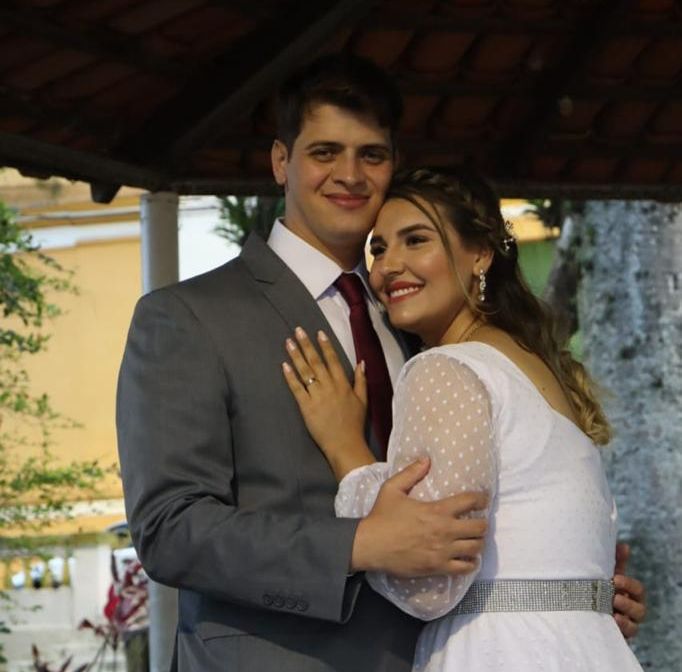 Imagem de capa - Casei na Universal: Pastor Rodrigo e sua noiva, Cristal