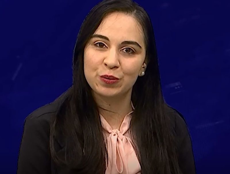 Imagem de capa - Ela trocou a relação com Deus por flertes com ex-obreiros nas baladas