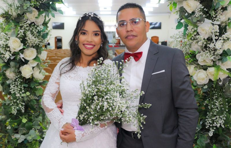 Imagem de capa - Casei na Universal: Pastor Diogo e sua noiva, Thayanne