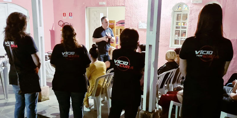Imagem de capa - Vício tem cura leva esperança a mulheres em clínica de recuperação