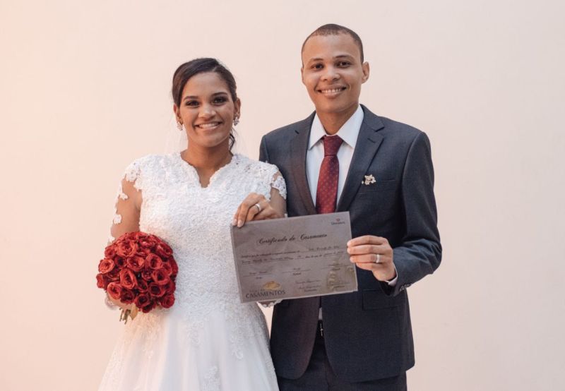 pastor Túlio e sua noiva Tawany