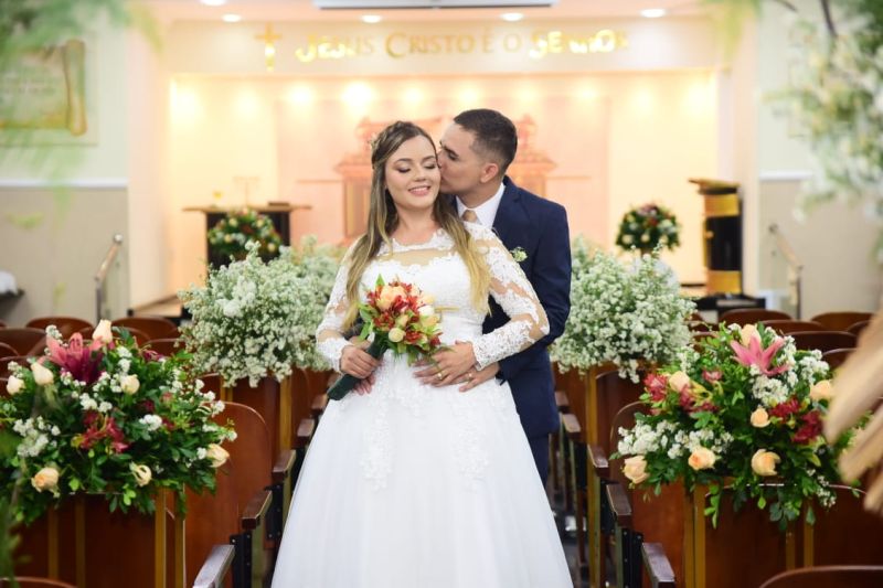 Joyce e o auxiliar de Pastor Laudevan