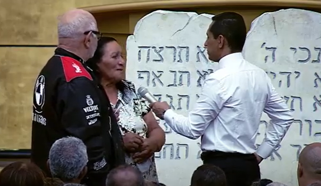 Ele perdeu a visão e precisou pagar R$ 7 mil reais em tratamentos