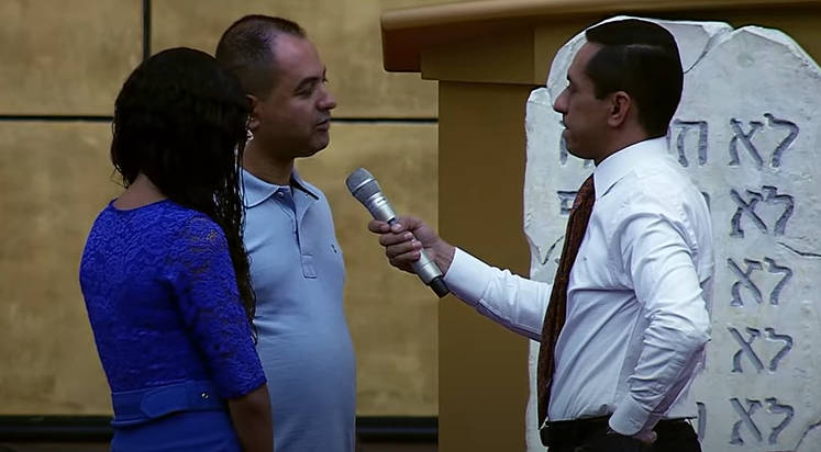 Do dia para noite a filha dele parou de andar