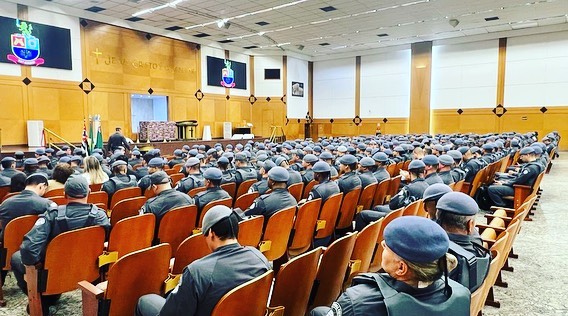 postUFP: cerca de 700 Policiais Militares se reuniram na Universal do bairro Bela Vista (SP)na categoriaAção Social