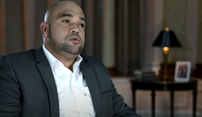 Ele serviu aos encostos desde os 21 anos