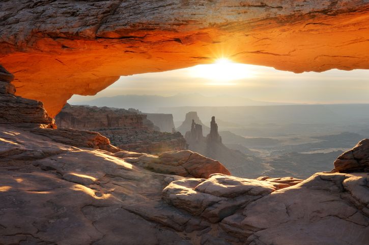 Mesa Arch sunrise landscape in Canyonlands National Park