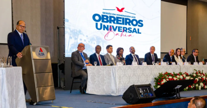 Imagem de capa - Obreiros são homenageados na Bahia