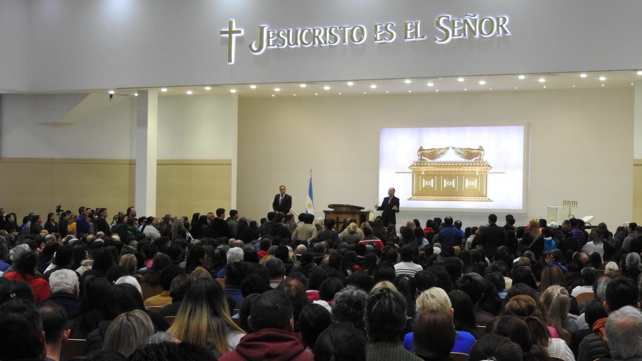 Argentina: Bispo Edir Macedo esteve na província de Córdoba -   - Portal Oficial da Igreja Universal do Reino de Deus