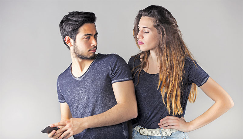 Imagem de capa - “Até que ponto devemos ceder nossas senhas ao  nosso cônjuge?”