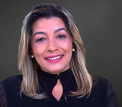 Ela achava que ia encontrar alegria na bebid