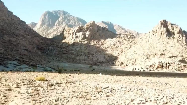 Imagem de capa - Monte Sinai na Arábia Saudita
