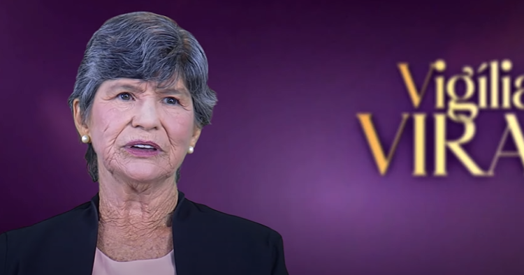 Eu nunca tive alegria no final de ano