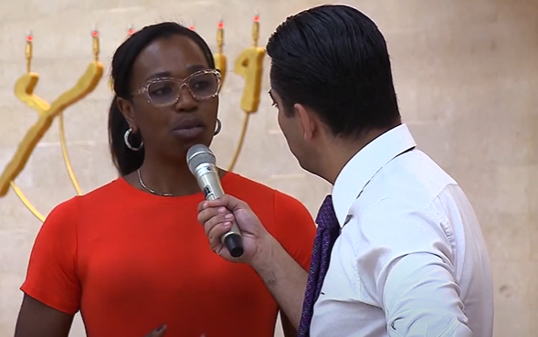 postOs médicos disseram que ela iria perder o péna categoriaNotícias da Universal