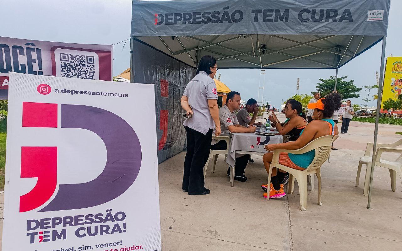 postAção é realizada em uma das principais avenidas de Fortalezana categoria“Stop Depression”