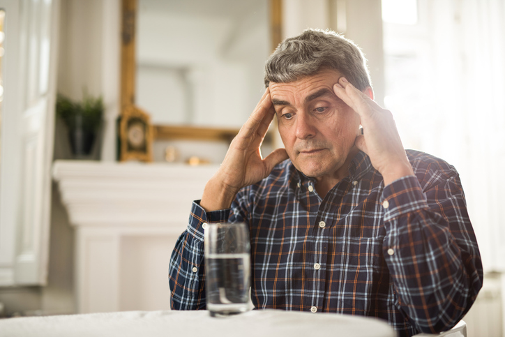 Desidratação pode ser a causa de confusão mental em idosos