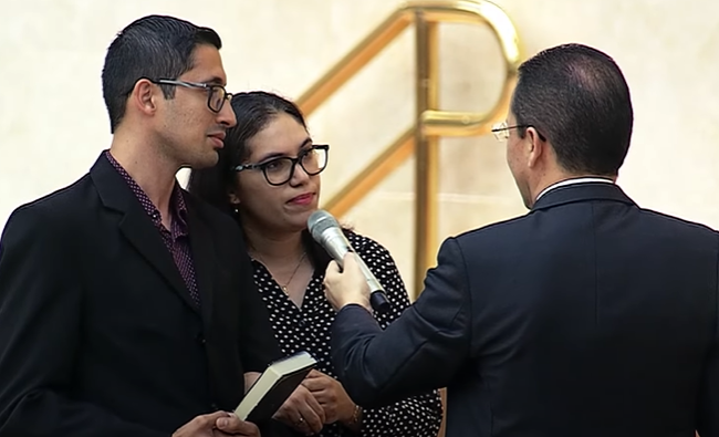 De desempregados para donos de uma empres