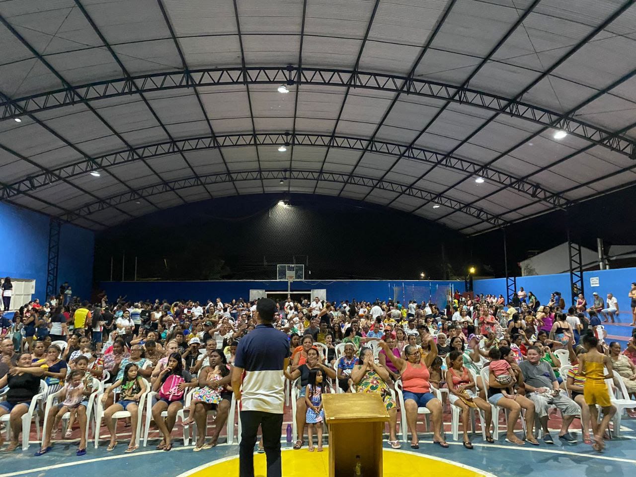 Ação voluntária da Universal assiste mais de 1 mil pessoas em comunidade de Sobral, no CE