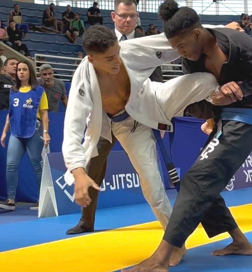 Atletas da FJU se destacam no Campeonato Brasileiro de Jiu-Jíts