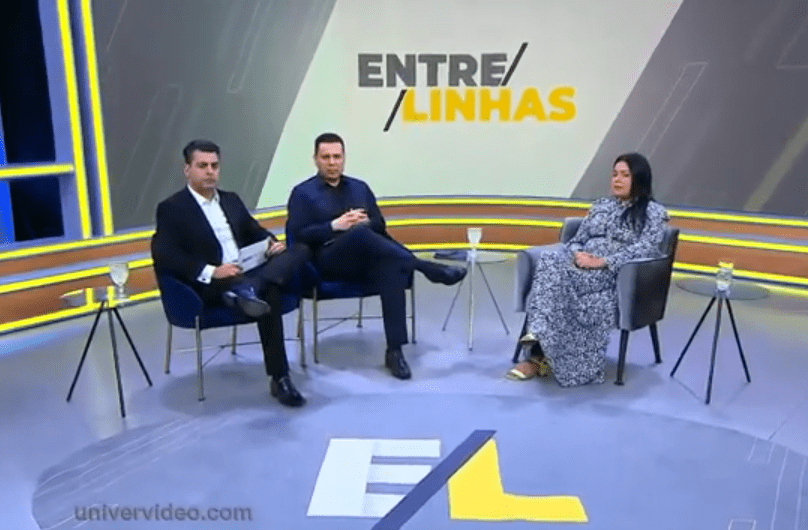 Imagem de capa - Entrelinhas: Vida a Cores