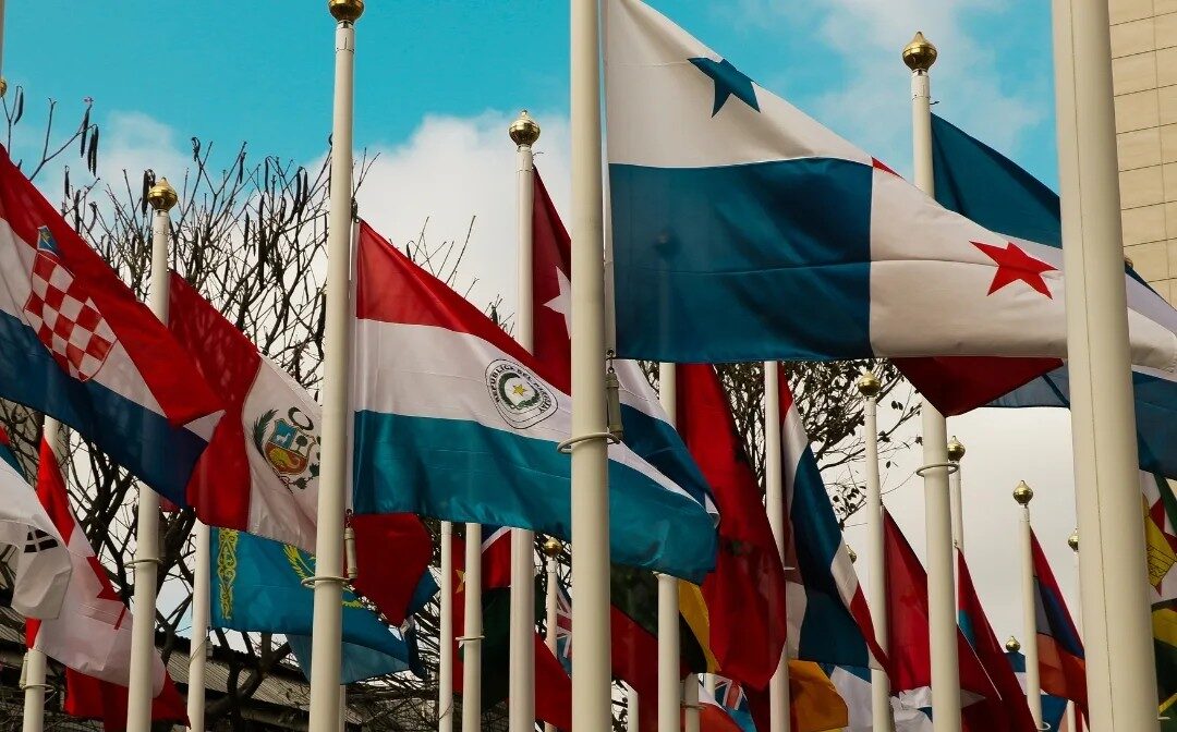 postRepresentantes de todo mundo já estão prontos para a Troca das Bandeirasna categoriaNotícias da Universal