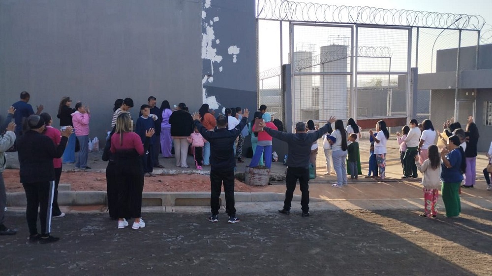 Imagem de capa - UNP proporciona momento edificante para familiares de presos em Divinópolis (MG)