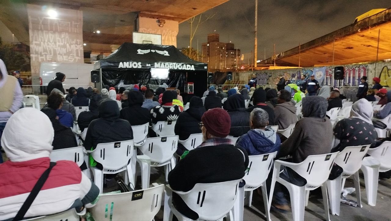 postPrograma social assiste abrigados do Viaduto do Glicério, em SPna categoriaAção Social