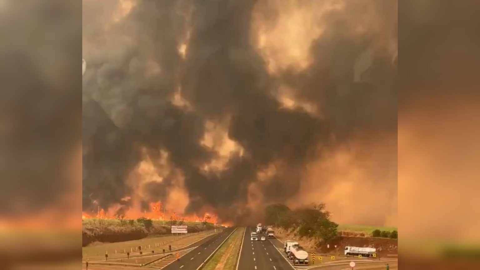 postOnda de incêndios deixa 48 cidades de São Paulo em alertana categoriaEm Foco