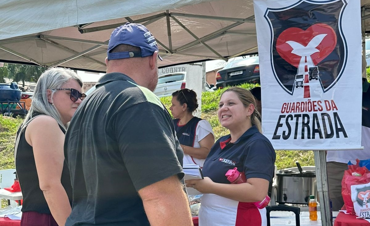 postCaminhoneiros recebem apoio em Sorocaba (SP)na categoriaGuardiões da Estrada