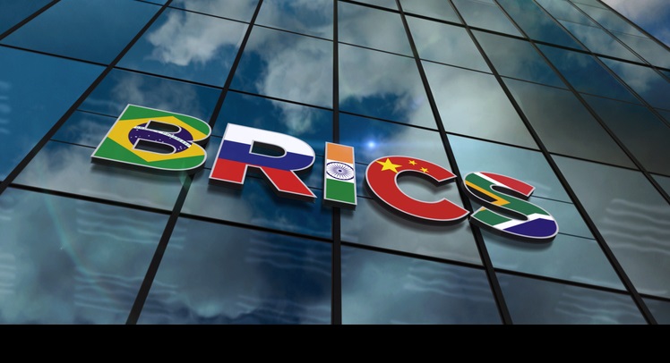 postPutin fala em ordem mundial e moeda para transaçõesna categoriaEntre países do Brics