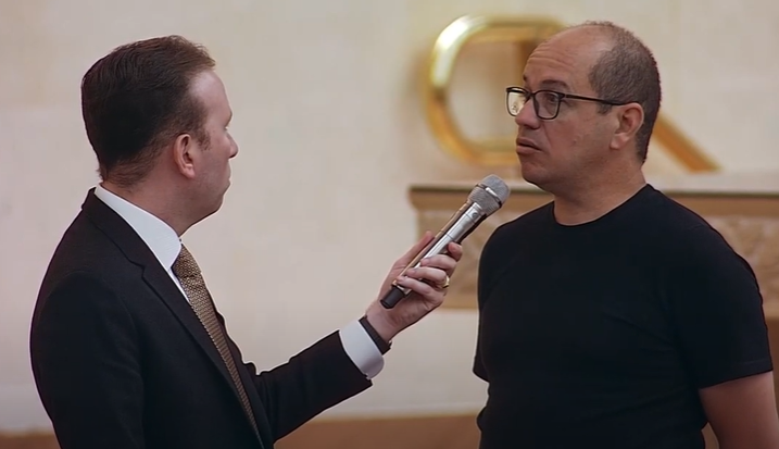 “Parei de olhar para o Altar e achei que era na força do meu braço que conseguiria tudo”