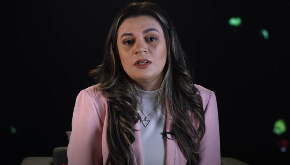 Eu só conseguia me divertir se estivesse embriagada