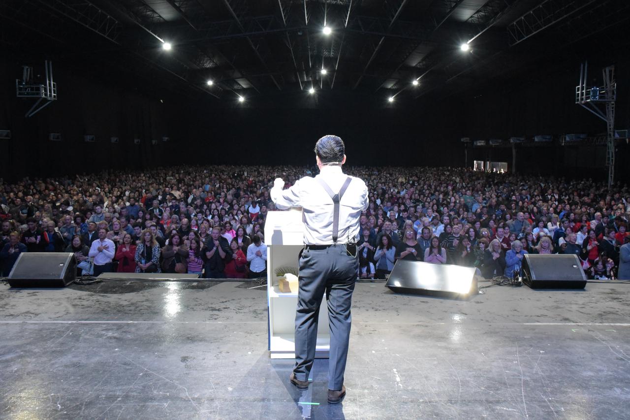 postDomingo de Ramos em Córdoba, na Argentina, reúne 9 mil pessoasna categoriaNotícias da Universal postDomingo de Ramos em Córdoba, na Argentina, reúne 9 mil pessoasna categoriaNotícias da Universal