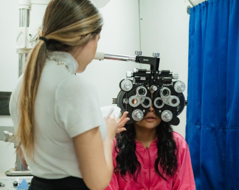 postUniversal Socioeducativo promove mutirão oftalmológicona categoriaAção Social