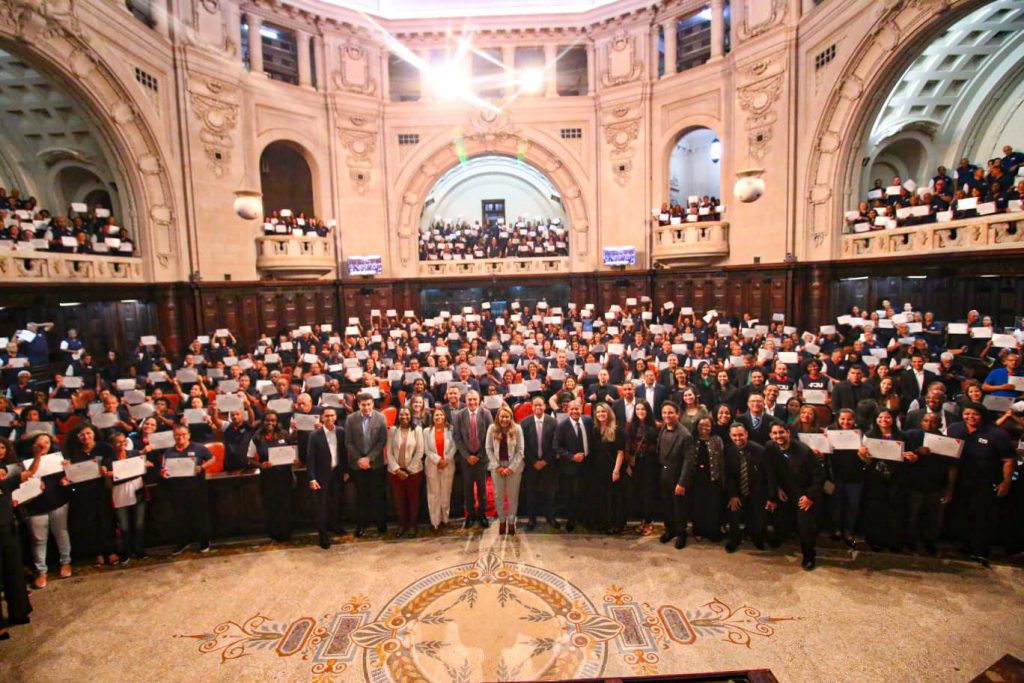 postEvangelistas da Universal são homenageados em sessão solenena categoriaNa Alerj