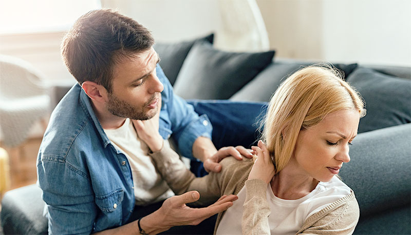 Imagem de capa - Ela vai embora sempre que surge um problema