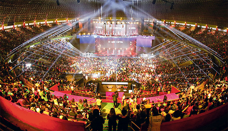 Imagem de capa - Milhares de jovens em um fim de semana inesquecível