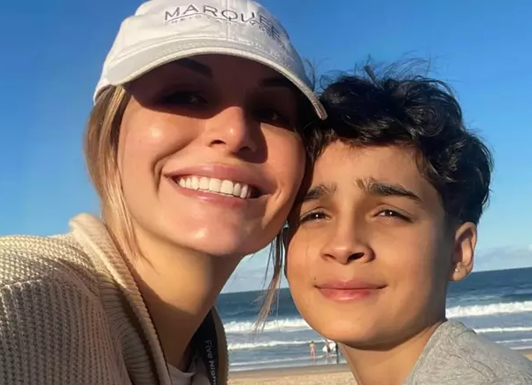 postAtriz Clare McCan deseja congelar o corpo do filhona categoriaDor extrema
