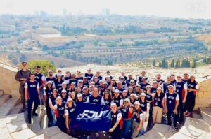 Caravana da FJU em Israel retorna em segurança ao Brasil