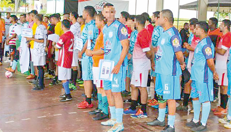 Imagem de capa - Um Chute no Crime